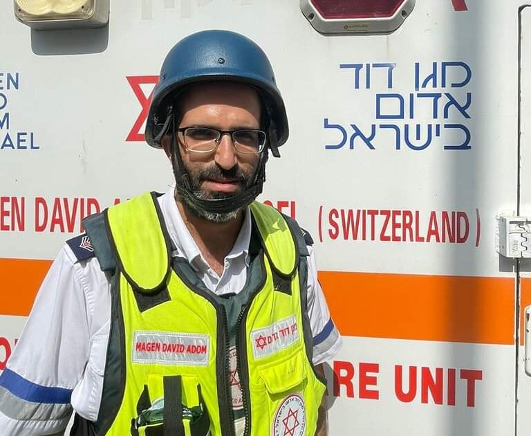 סיפורו של אלאור טוויל